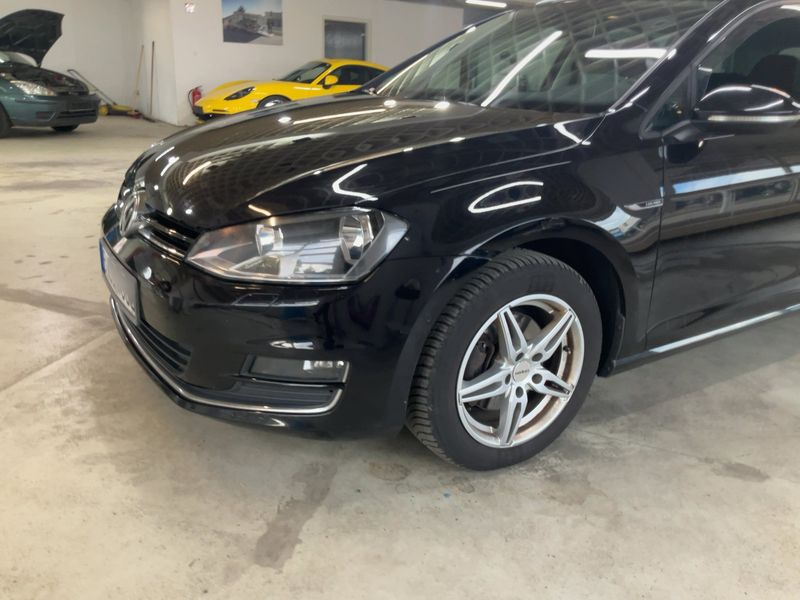 Volkswagen Golf VII 1.6 TDI Lounge BlueMotion Tech 2015 – снимка 2