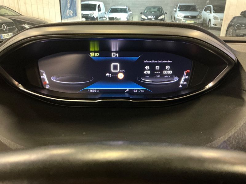 Peugeot 3008 1.2 PureTech Allure Pack 2022 – снимка 18
