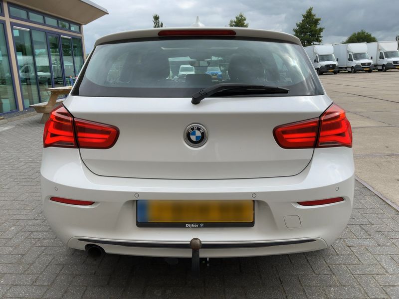 BMW 1er 118d Sport Line 2017 – снимка 7