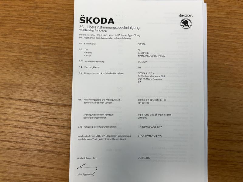 Skoda Octavia 2.0 TDI Ambition 4x4 2015 – снимка 22