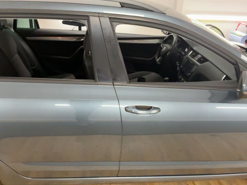 Skoda Octavia 2.0 TDI Ambition 4x4 2015 – снимка 10