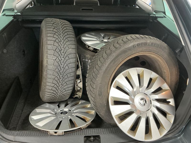 Skoda Octavia 2.0 TDI Ambition 4x4 2015 – снимка 15