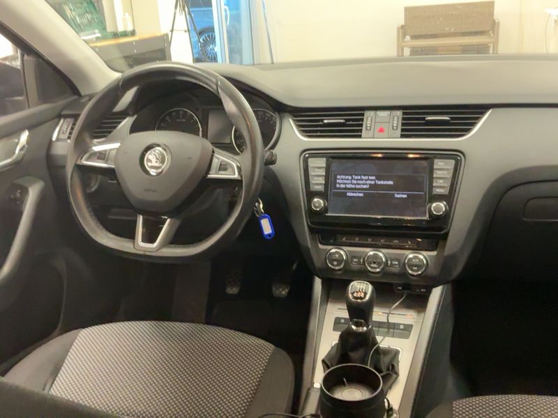 Skoda Octavia 2.0 TDI Ambition 4x4 2015 – снимка 18