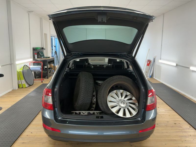Skoda Octavia 2.0 TDI Ambition 4x4 2015 – снимка 16