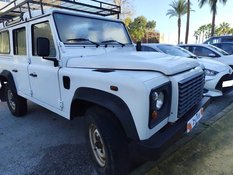 Land Rover Defender 2.2 Td4 110 SE Station Wagon 2013 – снимка 6