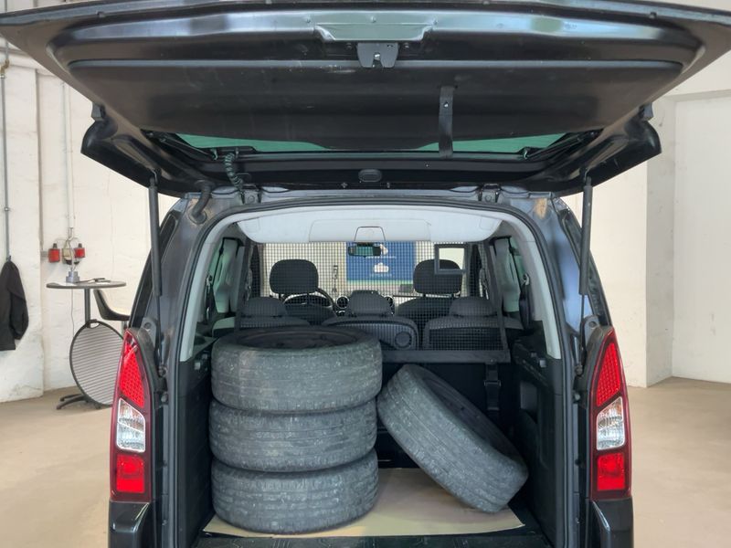 Citroen Berlingo 1.6 Blue-HDi Selection 2016 – снимка 16