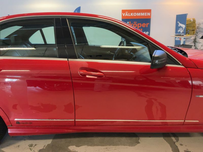 Mercedes-Benz C-Klasse C 180 CGI BlueEfficiency Avantgarde 2010 – снимка 10