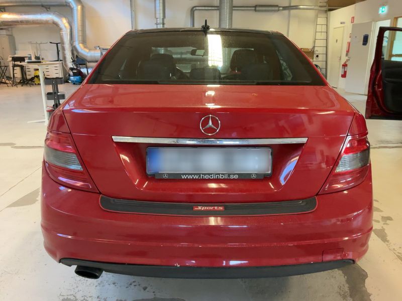 Mercedes-Benz C-Klasse C 180 CGI BlueEfficiency Avantgarde 2010 – снимка 7