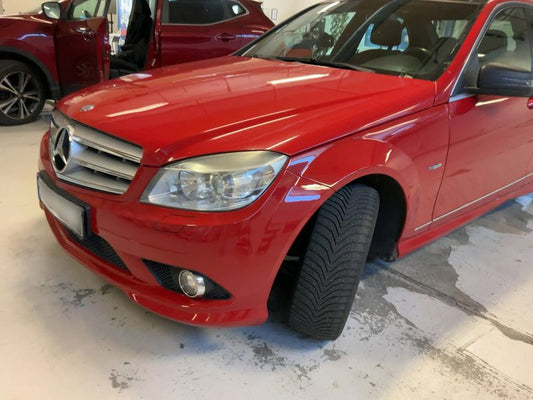 Mercedes-Benz C-Klasse C 180 CGI BlueEfficiency Avantgarde 2010 – снимка 2