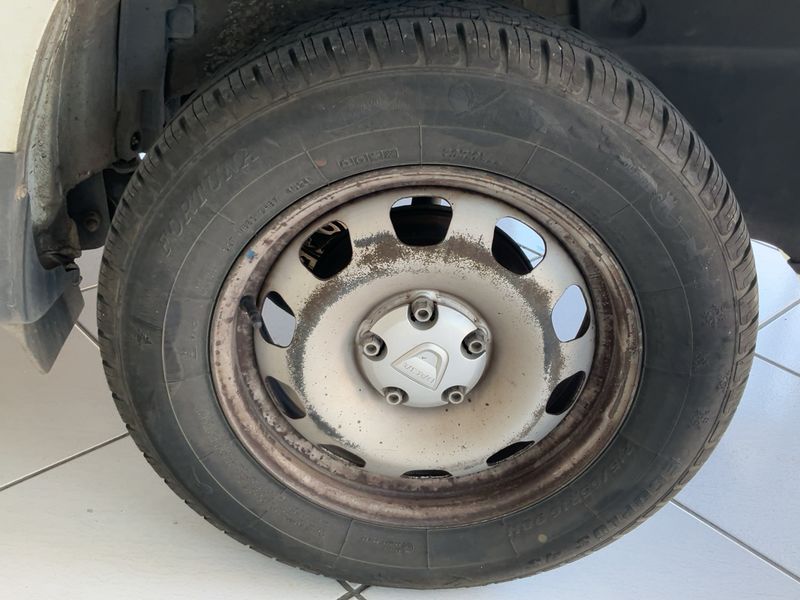 Dacia Duster 1.6 LPG Ambiance 4x2 2015 – снимка 5