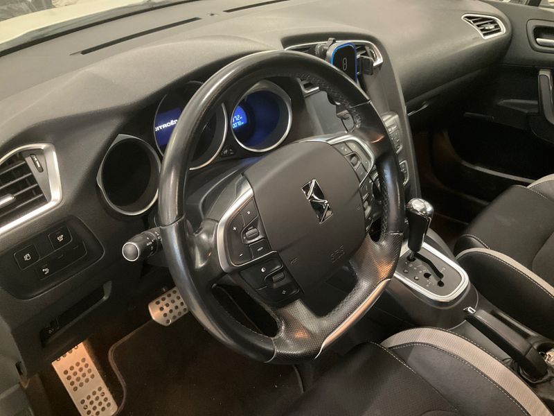 Citroen DS4 1.6 THP SoChic 2012 – снимка 30