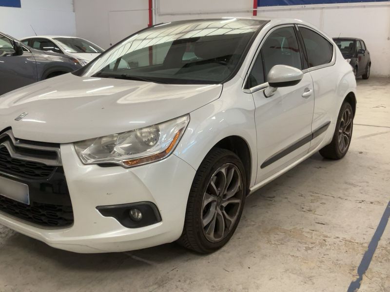 Citroen DS4 1.6 THP SoChic 2012 – снимка 2