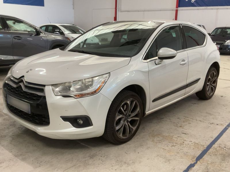 Citroen DS4 1.6 THP SoChic 2012 – снимка 1
