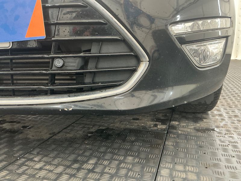 Ford Mondeo 2.0 EcoBoost Business Edition 2014 – снимка 27
