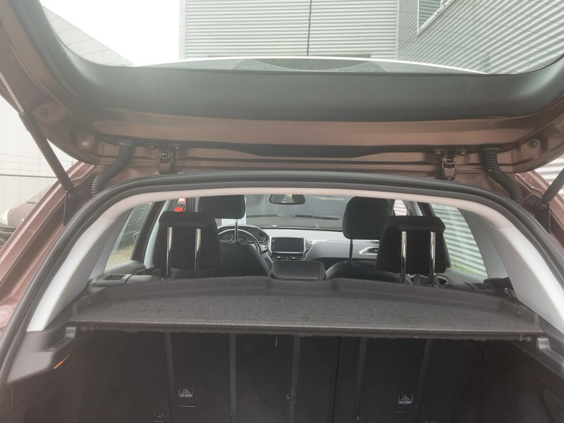 Peugeot 2008 1.6 Allure 2014 – снимка 15