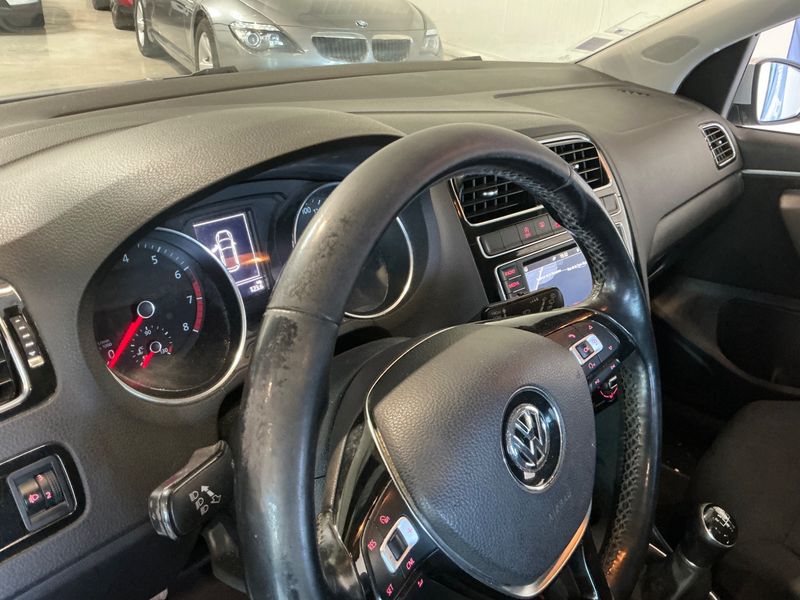 Volkswagen Polo 1.2 TSI Comfortline BlueMotion Tech 2017 – снимка 24
