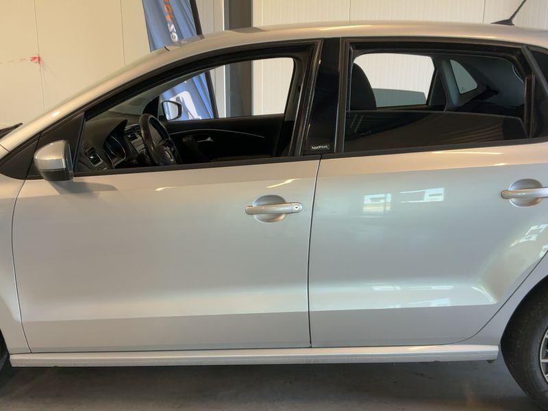 Volkswagen Polo 1.2 TSI Comfortline BlueMotion Tech 2017 – снимка 4