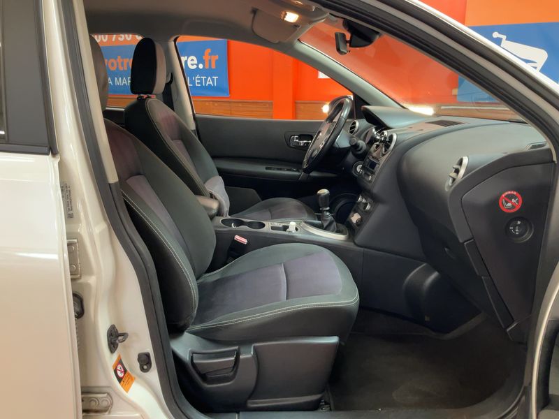 Nissan Qashqai 1.6 dCi Tekna 2014 – снимка 16