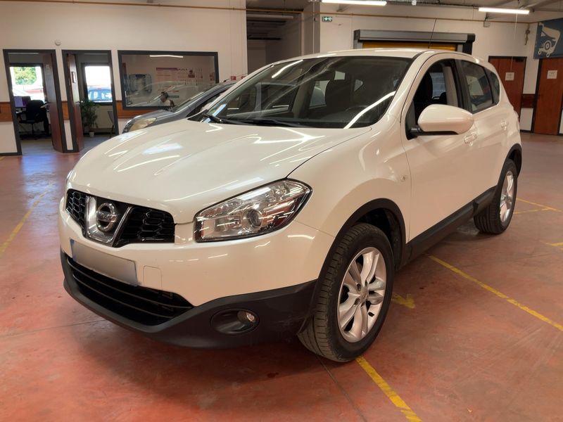 Nissan Qashqai 1.6 dCi Tekna 2014 – снимка 1