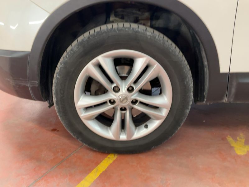 Nissan Qashqai 1.6 dCi Tekna 2014 – снимка 3