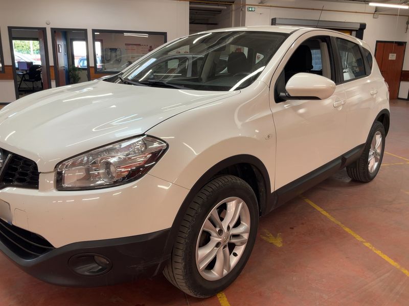 Nissan Qashqai 1.6 dCi Tekna 2014 – снимка 2