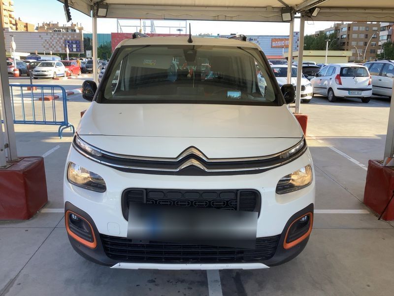 Citroen Berlingo 1.5 Blue-HDi Shine XL 2020 – снимка на щета 14