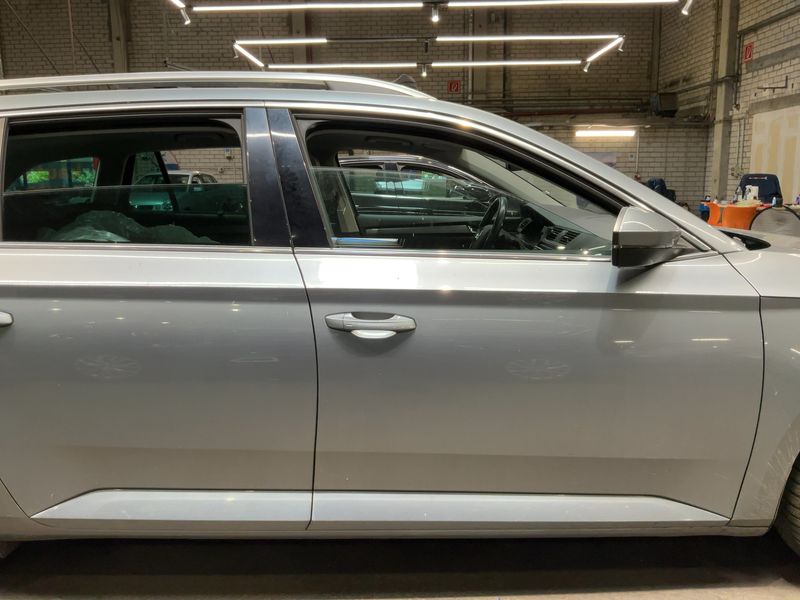 Skoda Superb 2.0 TDI Style 2016 – снимка 10