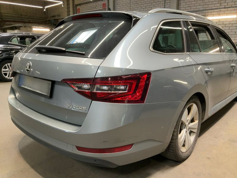 Skoda Superb 2.0 TDI Style 2016 – снимка 8