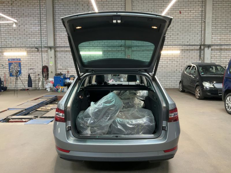 Skoda Superb 2.0 TDI Style 2016 – снимка 16