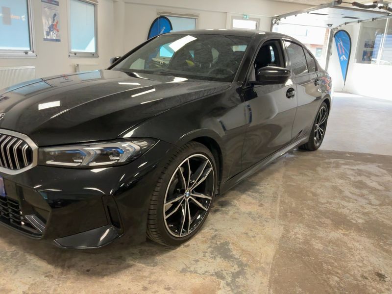 BMW 3er 320d Mild-Hybrid xDrive M Sport 2024 – снимка 2