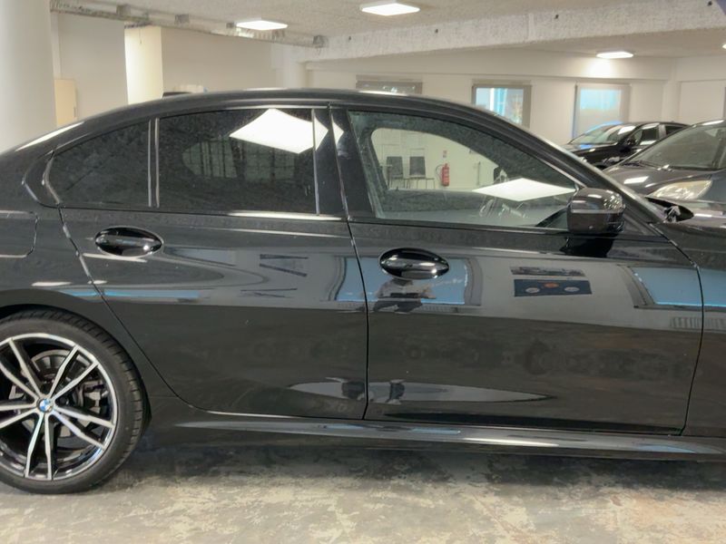 BMW 3er 320d Mild-Hybrid xDrive M Sport 2024 – снимка 10