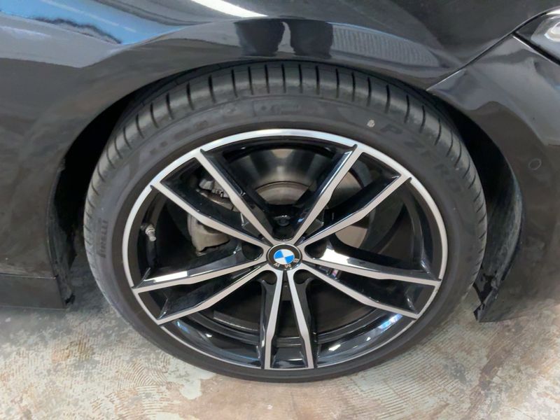 BMW 3er 320d Mild-Hybrid xDrive M Sport 2024 – снимка 11