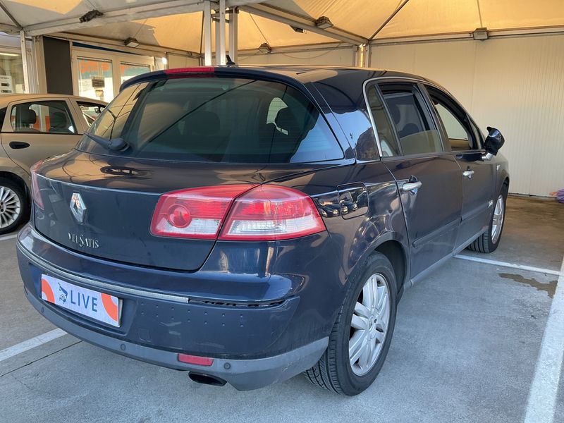 Renault Vel Satis 3.0 V6 dCi Grand Confort 2005 – снимка 2