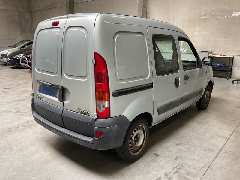 Renault Kangoo 1.5 dCi Authentique 2005 – снимка 2