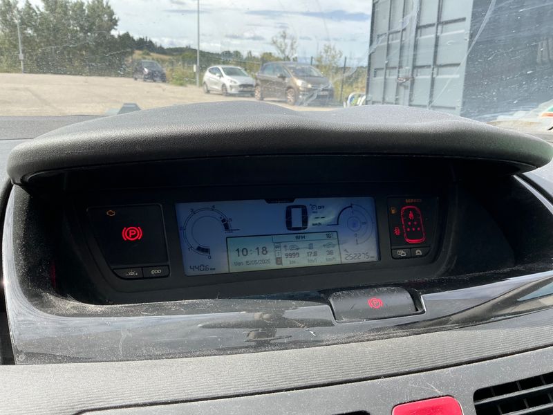 Citroen C4 Picasso 1.6 HDi Exclusive 2008 – снимка 4