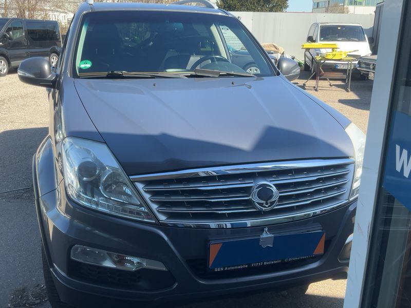 Ssangyong Rexton 2.0 TD Sapphire 4x4 2016 – снимка 14