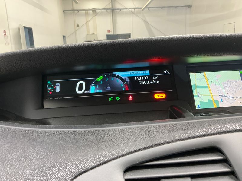 Renault Scenic 1.6 TomTom Edition 2011 – снимка 4