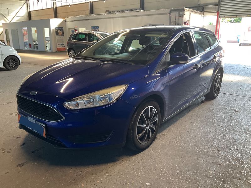 Ford Focus 1.5 TDCi Ambiente 2015 – снимка 1