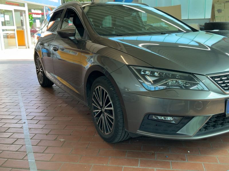 Seat Leon 1.4 TSI ACT Xcellence 2017 – снимка 12