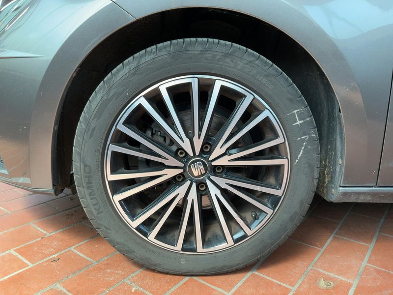 Seat Leon 1.4 TSI ACT Xcellence 2017 – снимка 3