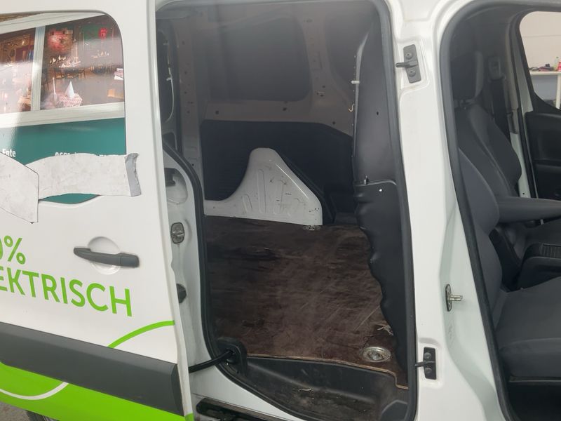 Citroen Berlingo electric drive 49 kW Business L1 2015 – снимка 19