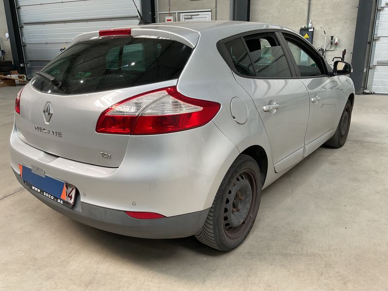 Renault Megane 1.2 Limited 2014 – снимка 2