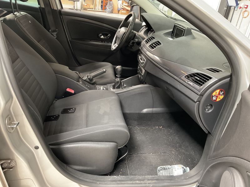 Renault Megane 1.2 Limited 2014 – снимка 3