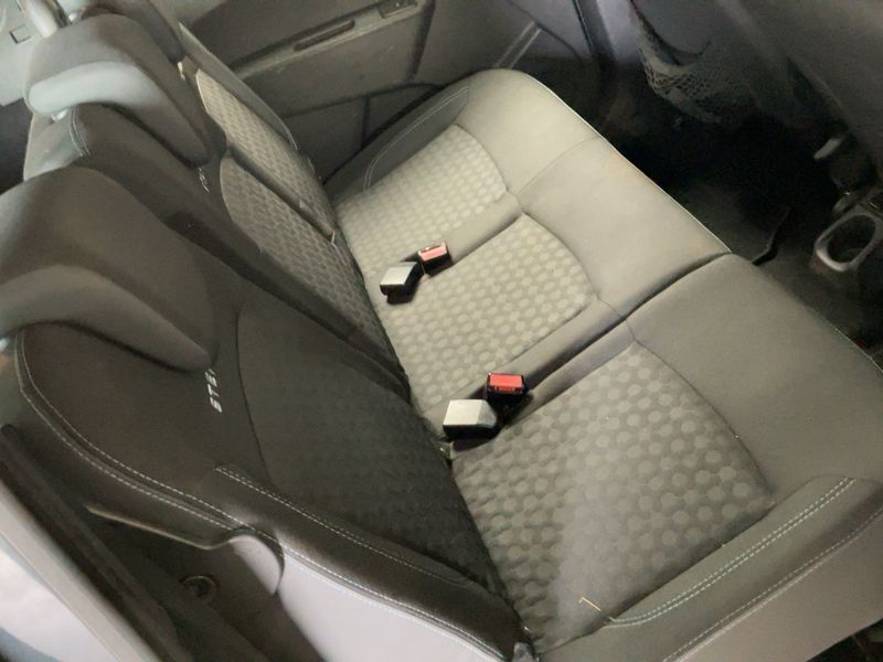 Dacia Lodgy 1.2 TCe Stepway 2015 – снимка 19
