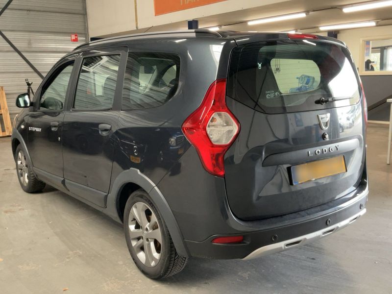 Dacia Lodgy 1.2 TCe Stepway 2015 – снимка 6