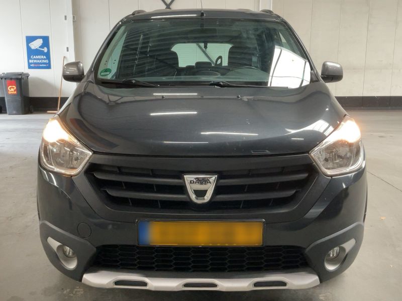 Dacia Lodgy 1.2 TCe Stepway 2015 – снимка 14