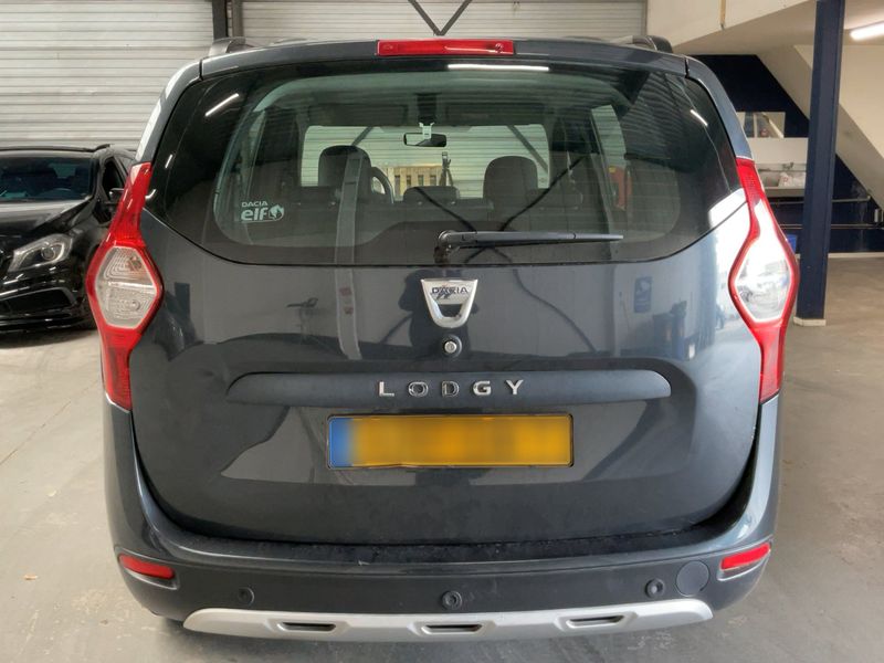 Dacia Lodgy 1.2 TCe Stepway 2015 – снимка 7