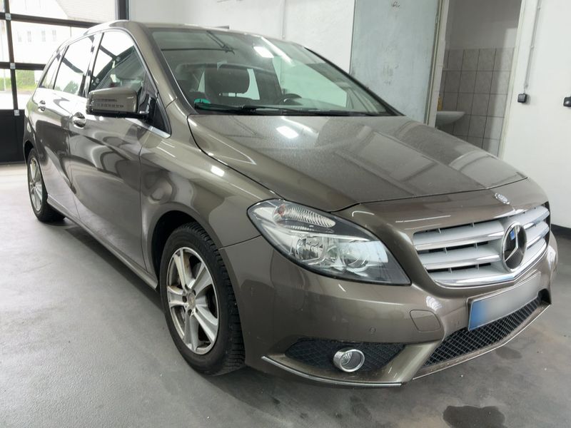 Mercedes-Benz B-Klasse B 200 CDI Standard 2013 – снимка 12