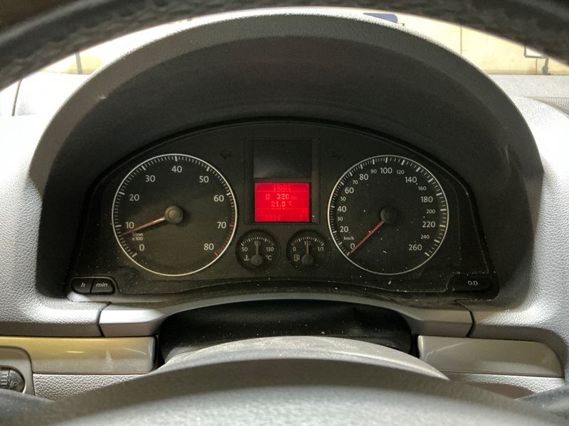 Volkswagen Golf V 2.0 FSI Sportline 2005 – снимка 4