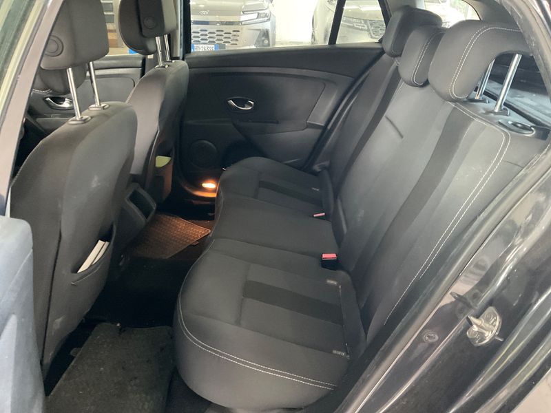 Renault Megane 1.5 dCi Dynamique 2010 – снимка на щета